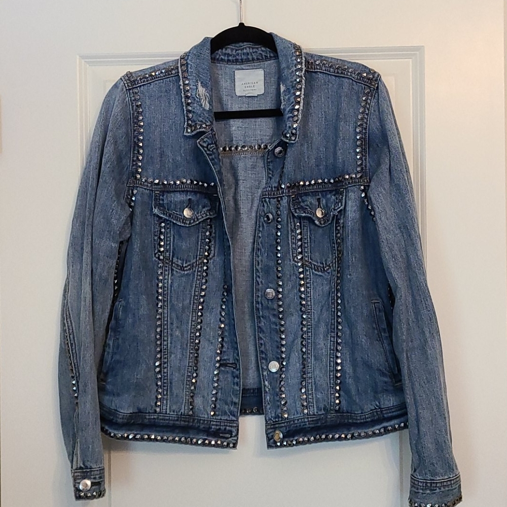 AEO studded jean jacket size XL